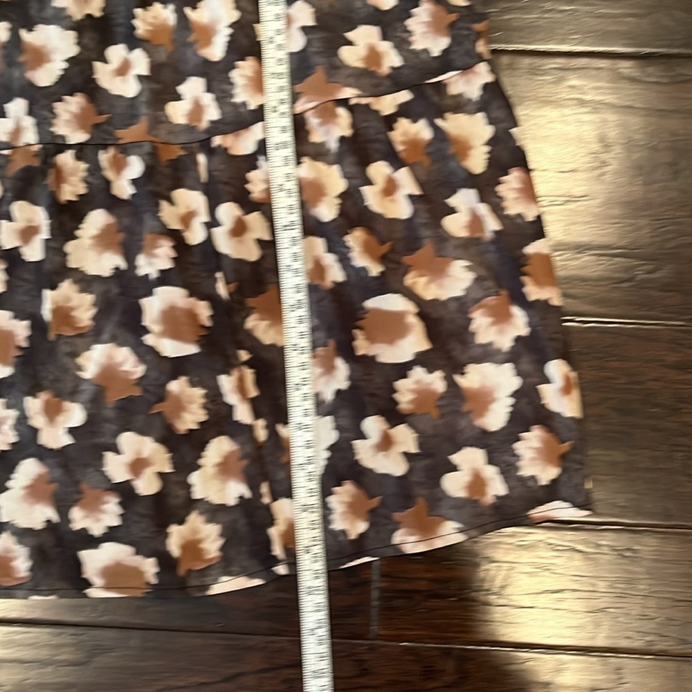 Georgette Brown Floral Print, Woman Size Large - Picture 4 of 11